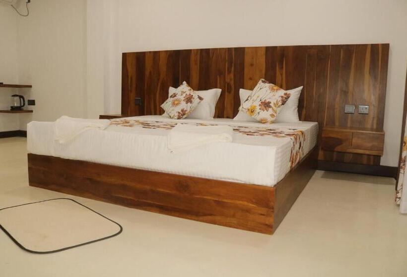 اتاق استاندارد با چشم‌انداز کوهستان, New Sandra Guesthouse