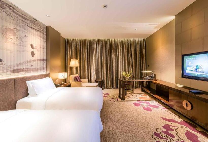 Номер Deluxe, Citic Pacific Zhujiajiao Jin Jiang
