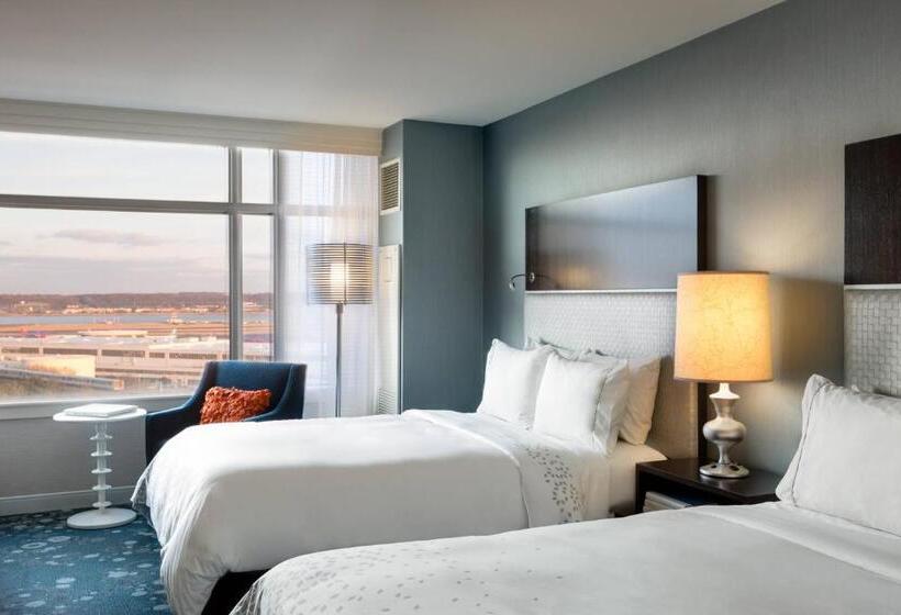 Номер Стандарт 2 Двуспальные Кровати, Renaissance Arlington Capital View