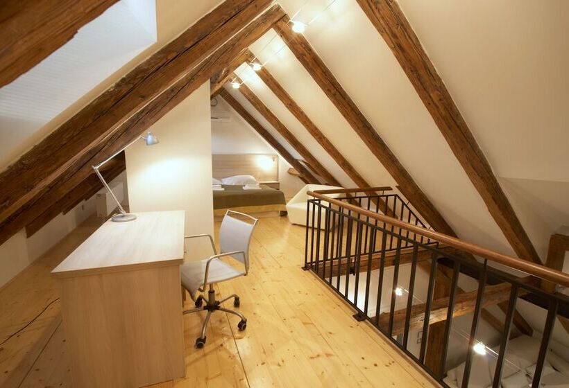 带2个卧室的公寓, Residence U černé Věže české Budějovice