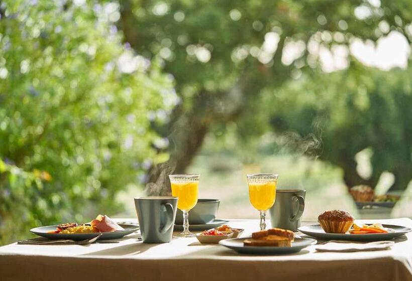 Номер Стандарт, Finca El Cortiñal
