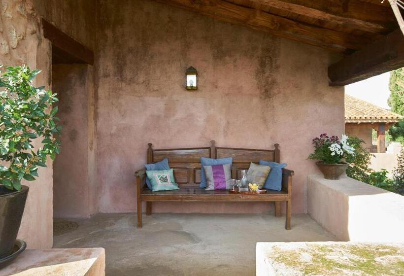 Вилла с 1 спальней и бассейном, Finca El Cortiñal