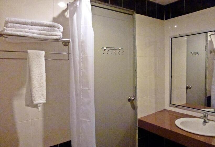 اتاق سوپریور, Sun Inns Hotel Sitiawan