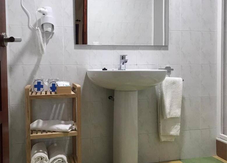 Номер Стандарт Индивидуальный, Hostal Leon Dormido