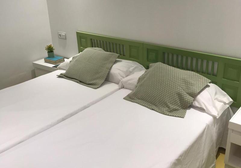 Номер Стандарт, Hostal Leon Dormido