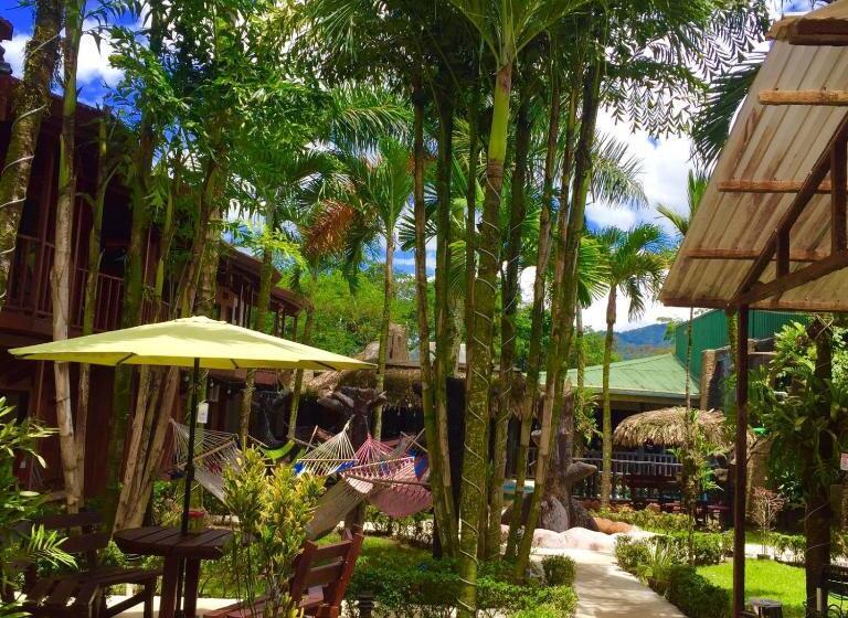 اتاق لوکس چهار تخته, Poshtel Arenal