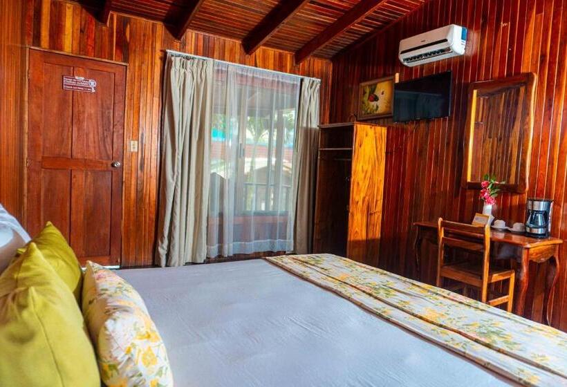 اتاق لوکس, Poshtel Arenal