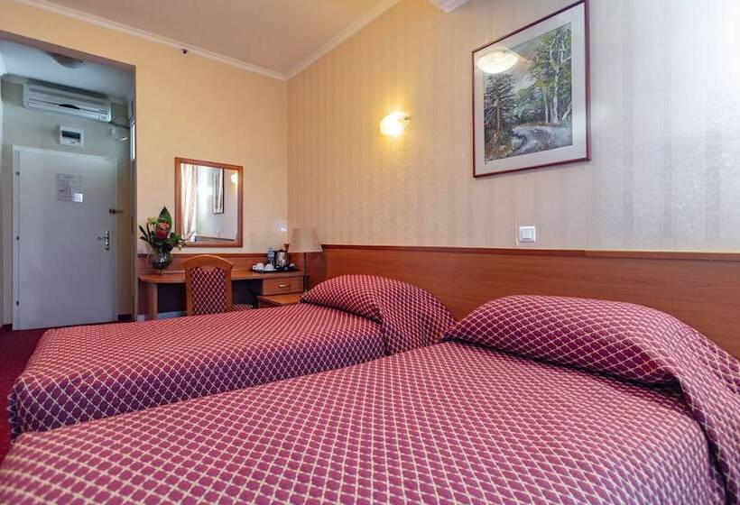 Номер Deluxe, Epinal   Bitola