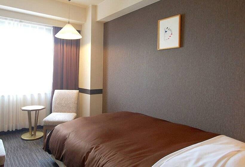 اتاق استاندارد یک نفره, Excel Okayama