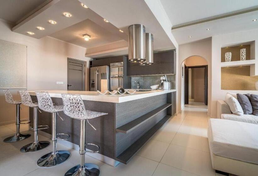 Люкс Мастер Вид на Море, Kymothoe Elite Suites