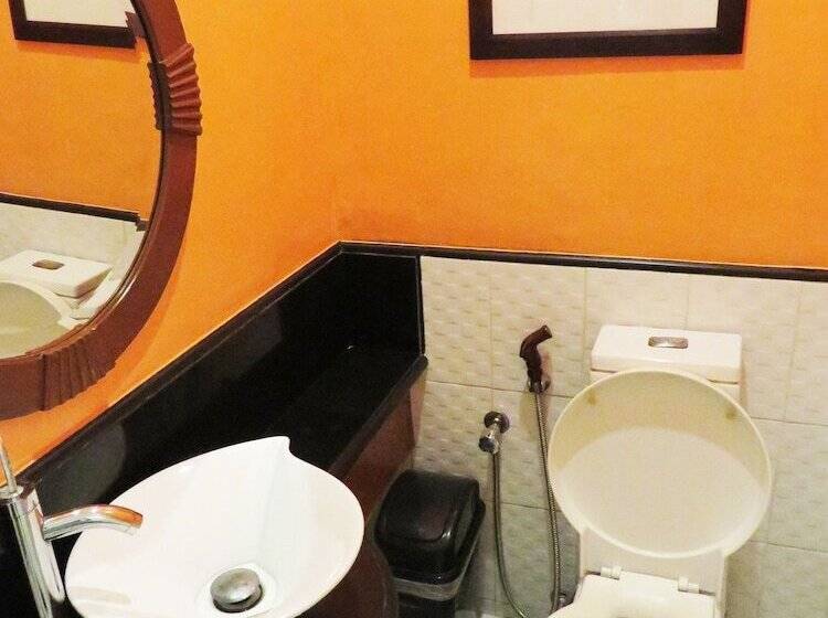 공동 객실, Townhouse Oak Vip Suites