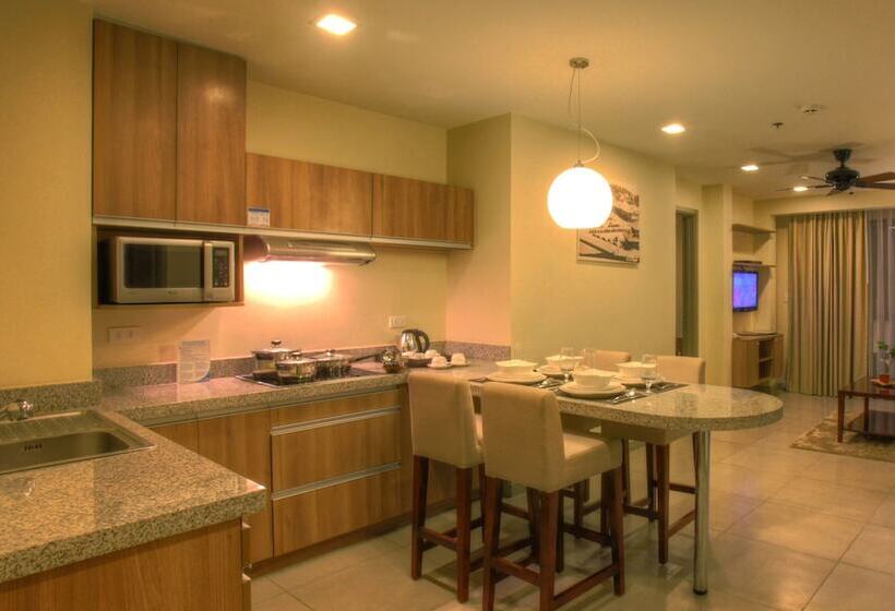 דירת שני חדרים, Azalea Residences Baguio