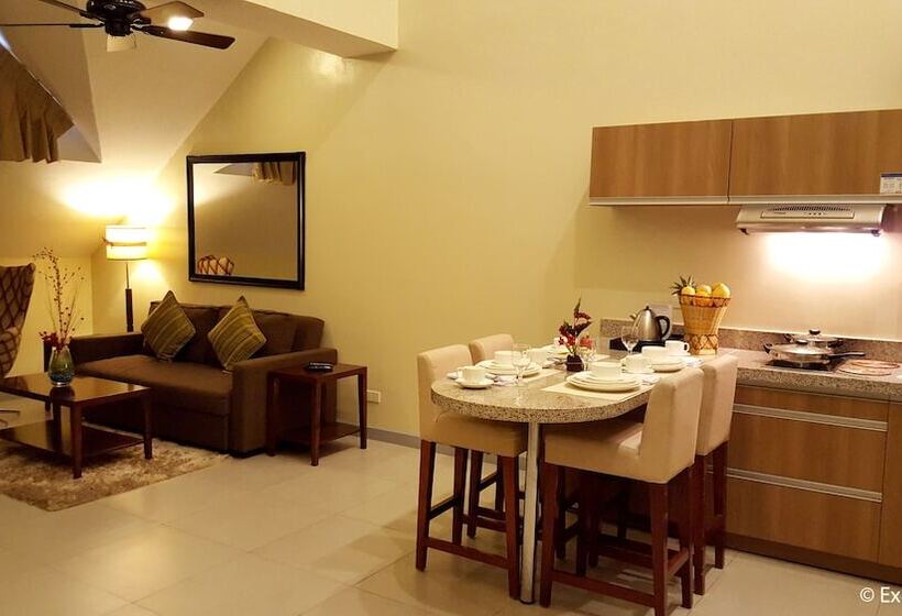 דירת חדר, Azalea Residences Baguio