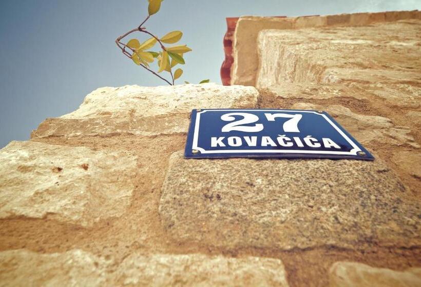 Студия Стандарт, Divota Apartment