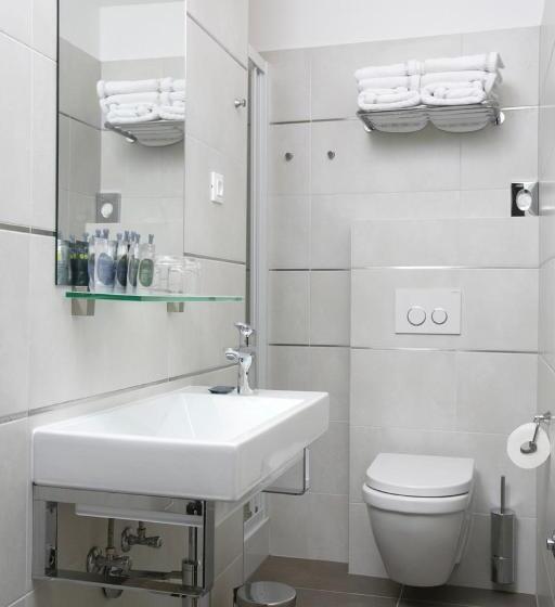 Вилла Deluxe 3 Спальни, Divota Apartment