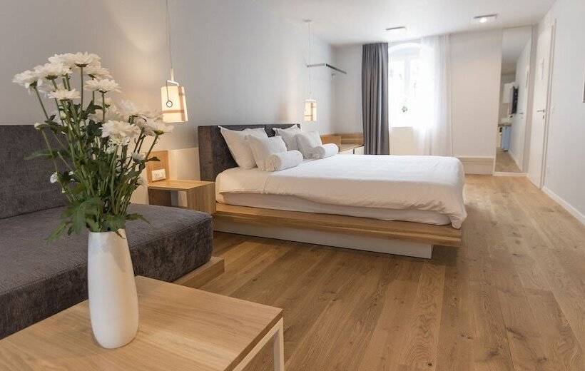 Номер Deluxe, Divota Apartment