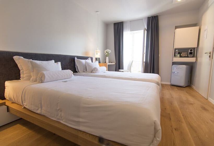 Номер Deluxe с Балконом, Divota Apartment