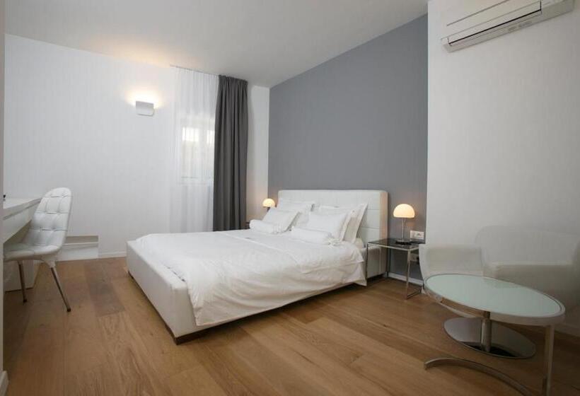 Номер Комфорт, Divota Apartment