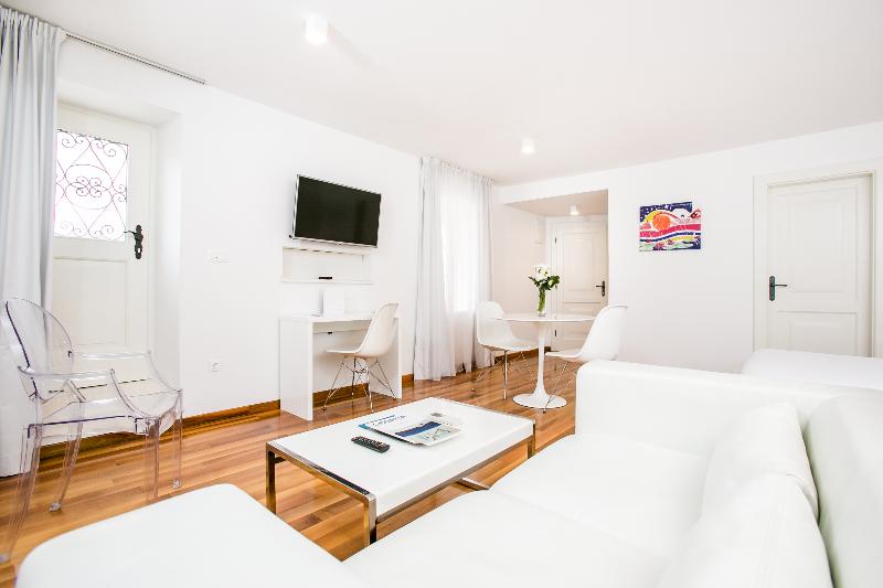 Студия Deluxe, Divota Apartment