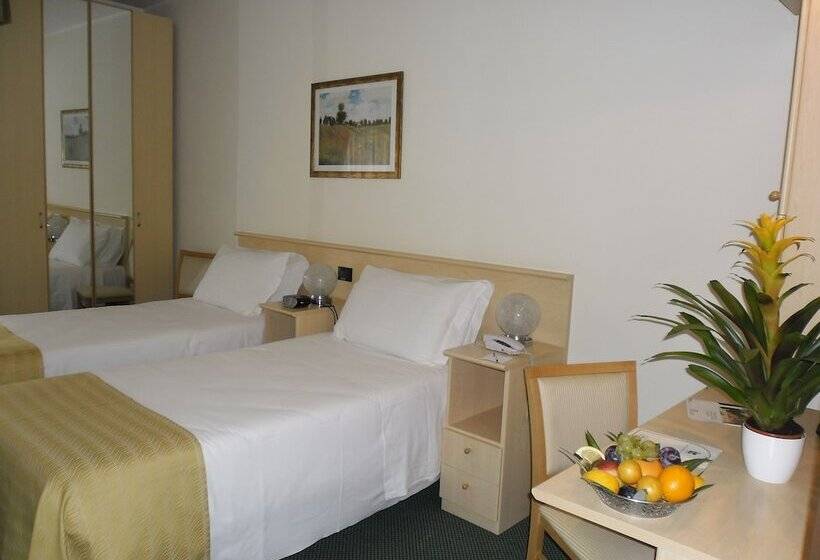 Quarto Estandar, Terme Imperial