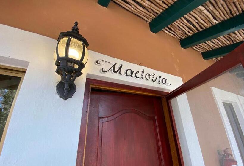 اتاق لوکس, Casa María Félix