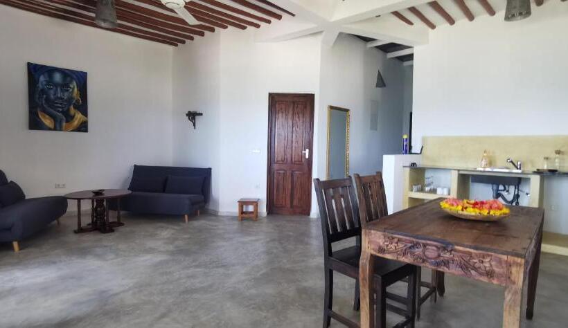 سوییت سوپریور با چشم‌انداز دریا, Villa Malaika