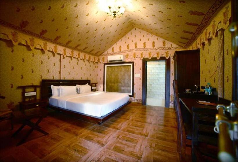 غرفة قياسية سرير كينج, Amrit Van Resort