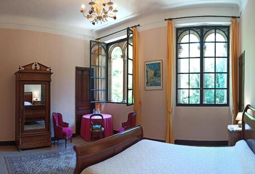Quarto Estandar Vista Jardim, Château Cagninacci B&b
