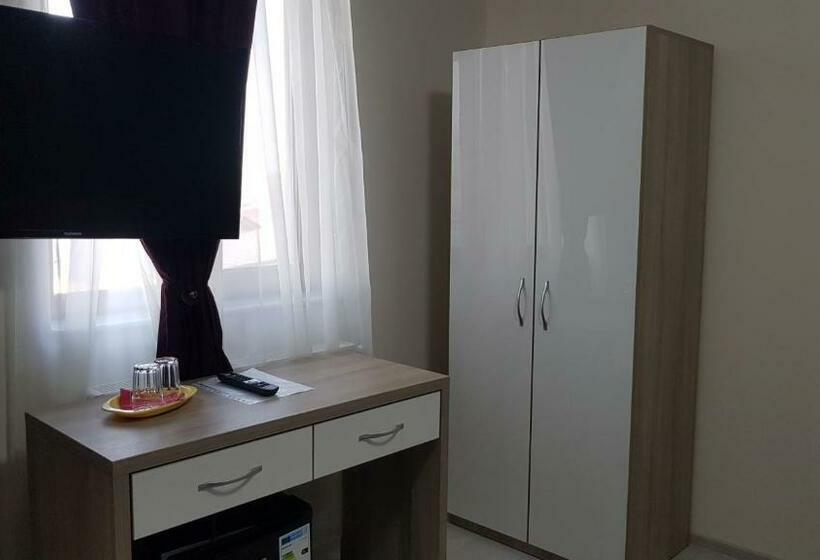 Chambre Standard Vue Lac, Vila Fara Nume
