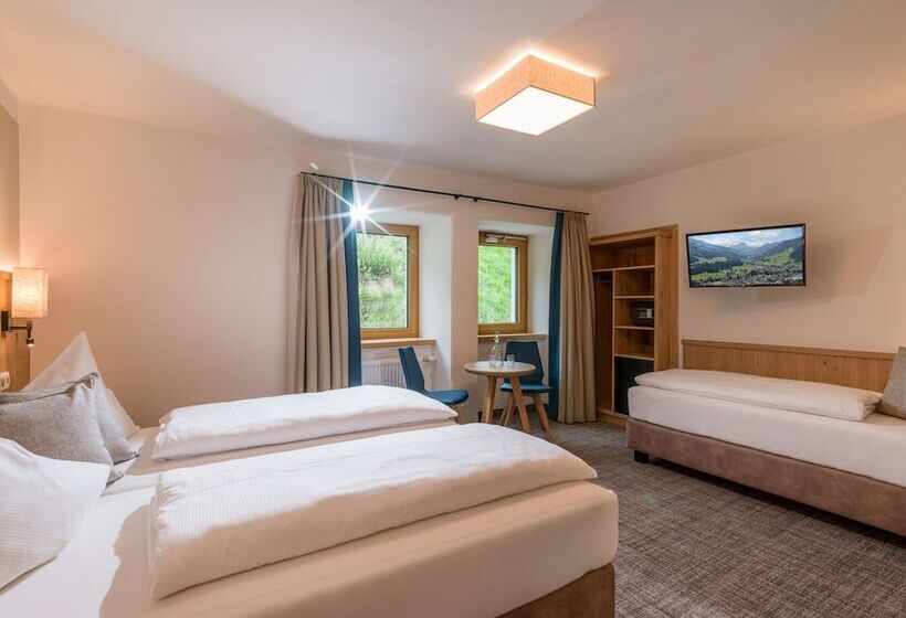 اتاق استاندارد سه نفره, Alpen Glück Hotel Unterm Rain Garni
