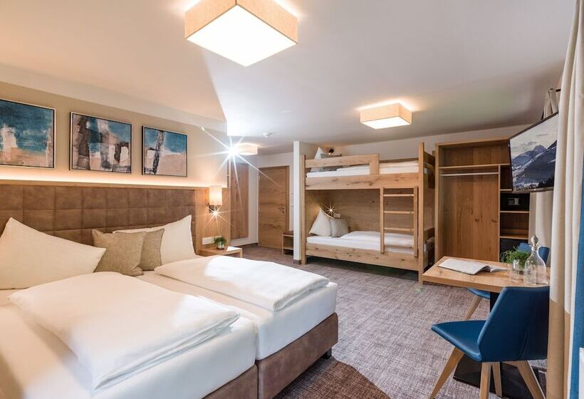 سوییت جونیور, Alpen Glück Hotel Unterm Rain Garni