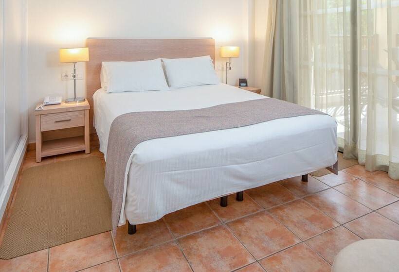 Апартаменты 2 Спальни, Royal Sunset Beach Club