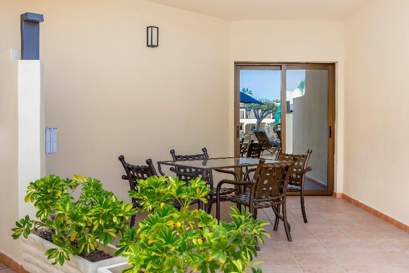 Апартаменты 2 Спальни, Royal Sunset Beach Club