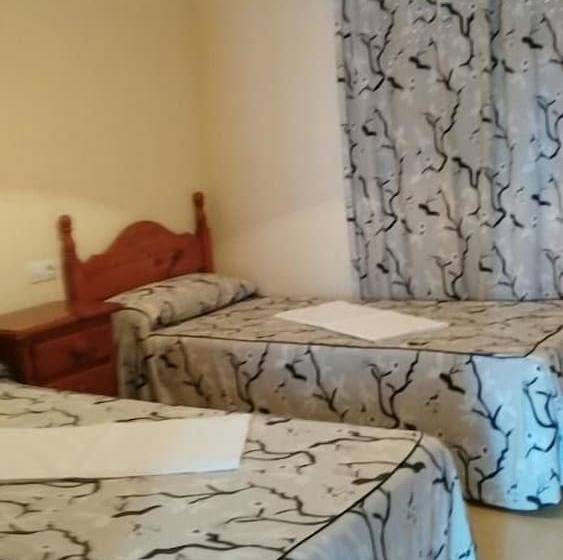 スタンダードルーム, Hostal Las Parcelas