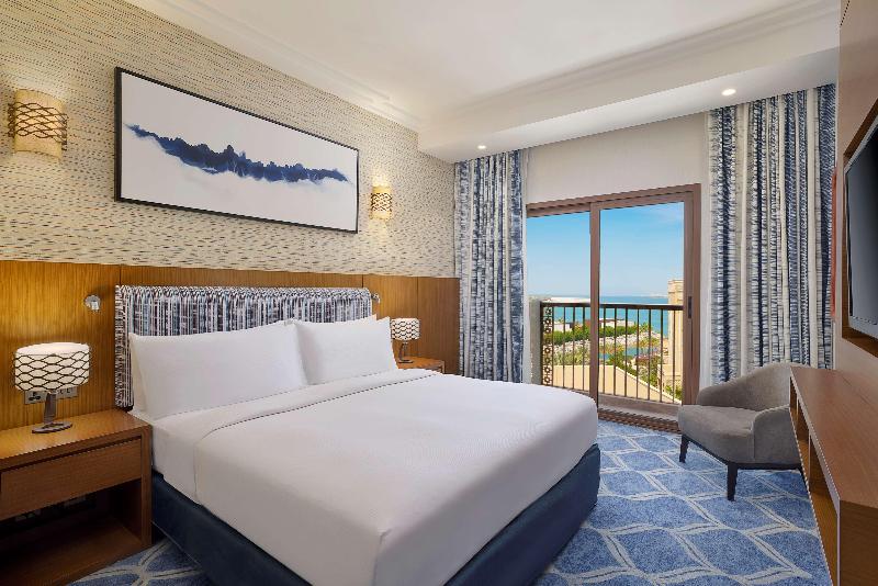 Люкс Вид на Море, Doubletree By Hilton Resort & Spa Marjan Island