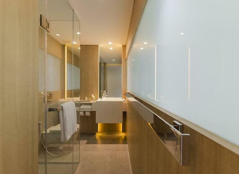 اتاق سوپریور با تخت بزرگ, Ad Lib Hotel Bangkok