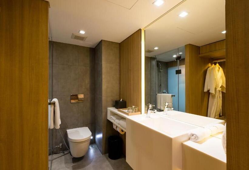اتاق سوپریور, Ad Lib Hotel Bangkok