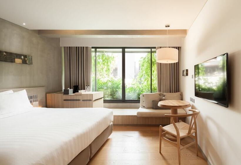 اتاق لوکس با تخت بزرگ, Ad Lib Hotel Bangkok