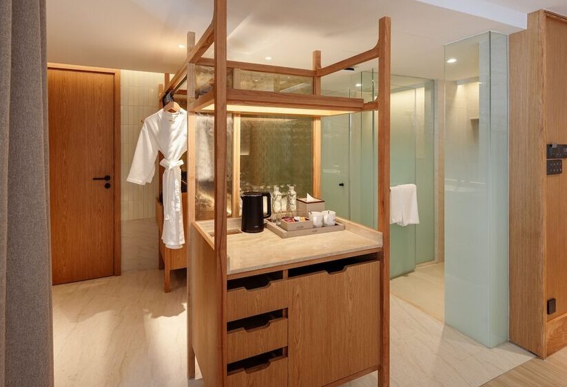اتاق لوکس با تخت بزرگ, Ad Lib Hotel Bangkok