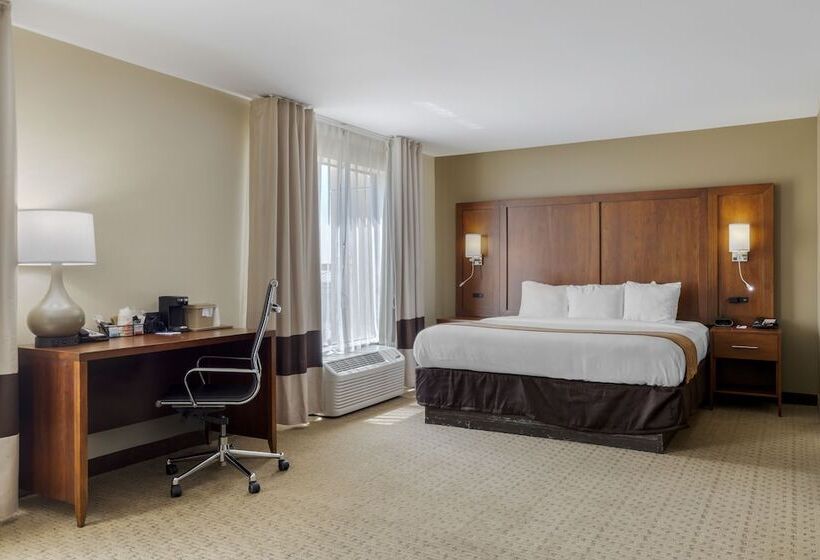 Люкс Адаптированный для Инвалидов, Comfort Suites Pflugerville  Austin North