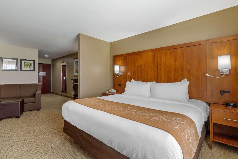 Люкс Кровать Кинг, Comfort Suites Pflugerville  Austin North