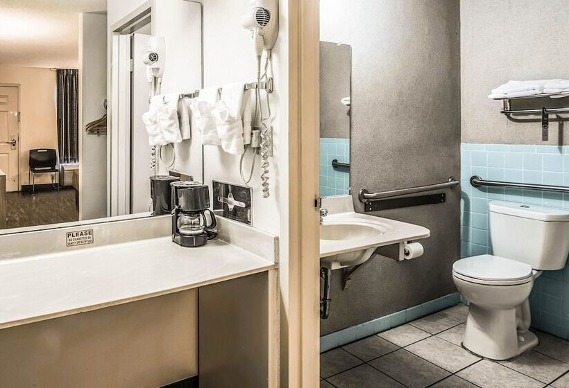 Номер Стандарт 2 Двуспальные Кровати, Econo Lodge Fort Payne