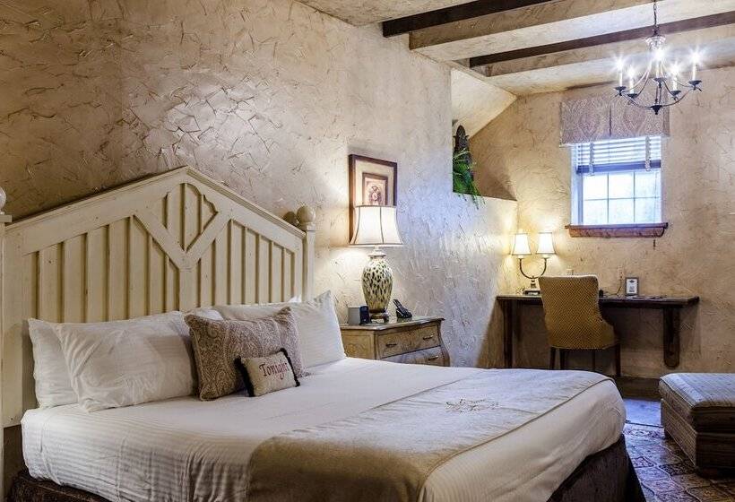 اتاق کلاب, The Inn At Leola Village, A Historic Hotel Of America