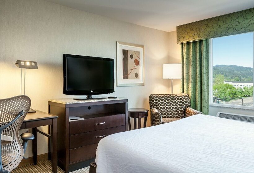 Полулюкс, Hilton Garden Inn Seattle/bothell