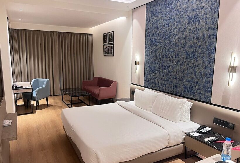 اتاق اجرایی, Ramada By Wyndham Jalandhar City Center