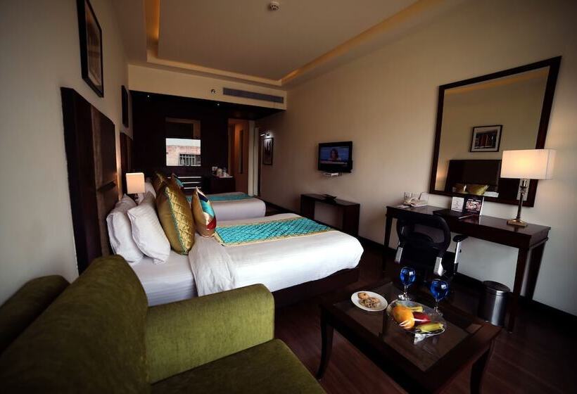 اتاق لوکس, Ramada By Wyndham Jalandhar City Center