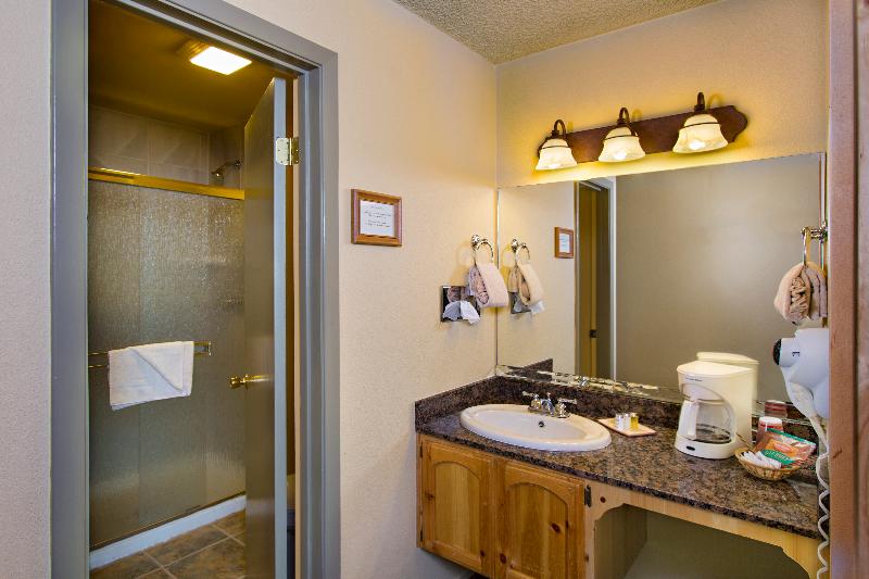 스탠다드 룸, Tahoe Lakeshore Lodge & Spa