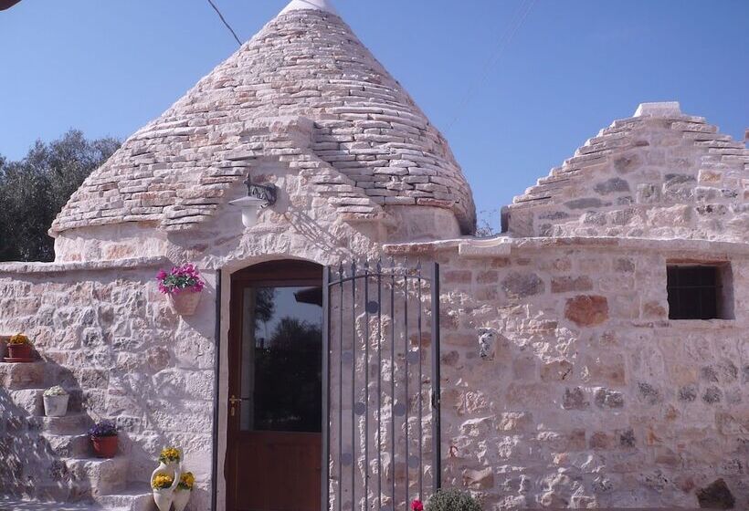 スーペリアールーム, L'isola Felice E Trulli Sotto Le Stelle