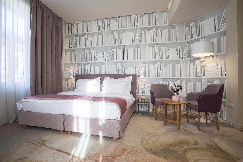 اتاق لوکس, Jump Inn Hotel Belgrade