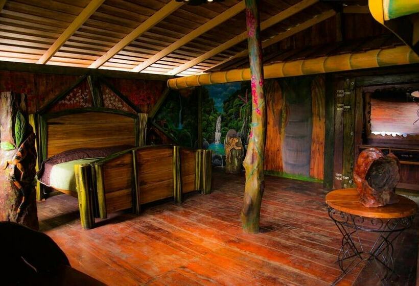 Romantic Room, Mirador Prendas